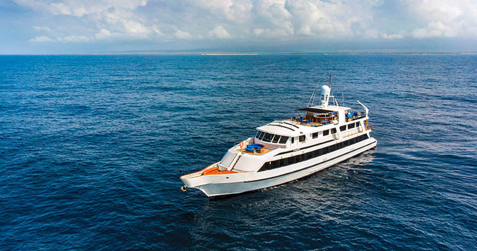 Integrity Galapagos Yacht - Features