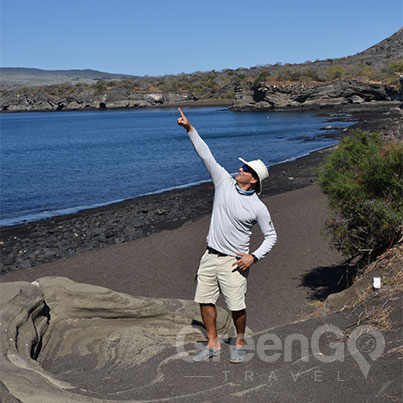 Elite Galapagos Cruise - Galapagos National park Guide